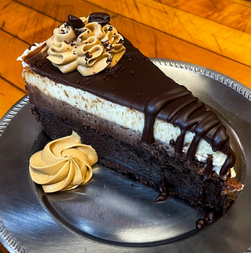  - Dara_Dessert_Room.jpg